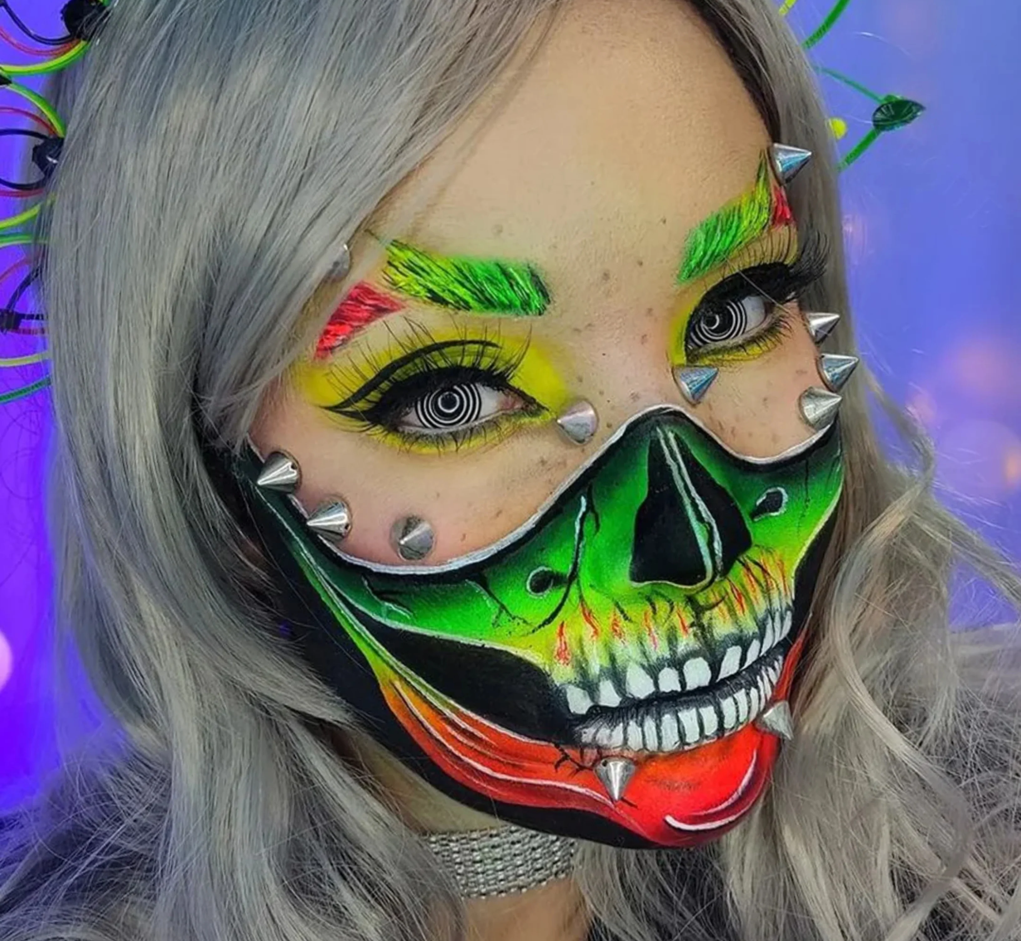 Black Spiral Halloween Contacts - Image 5